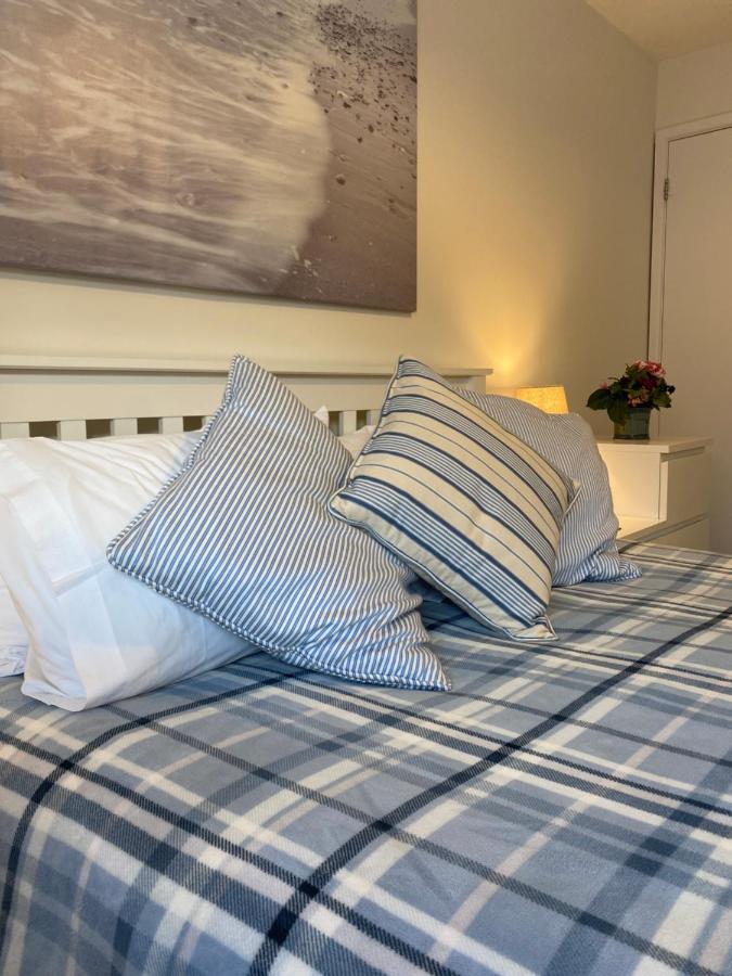 Holiday home Trafalgar, Lovely Ground Floor Flat With Outside Patio Garden, Minutes Walk To Seafront Seaview